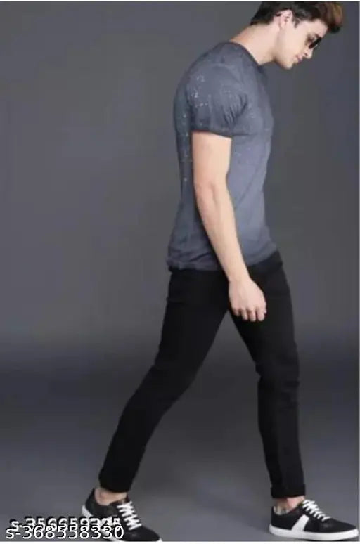 Black denim fashionista gorgeous mens jeans, solid pattern, soft n comfort, one quantity, clean wash, waist closure button, made in India. Size: 28x40, 30x40, 32x41, 34x41 (inches)