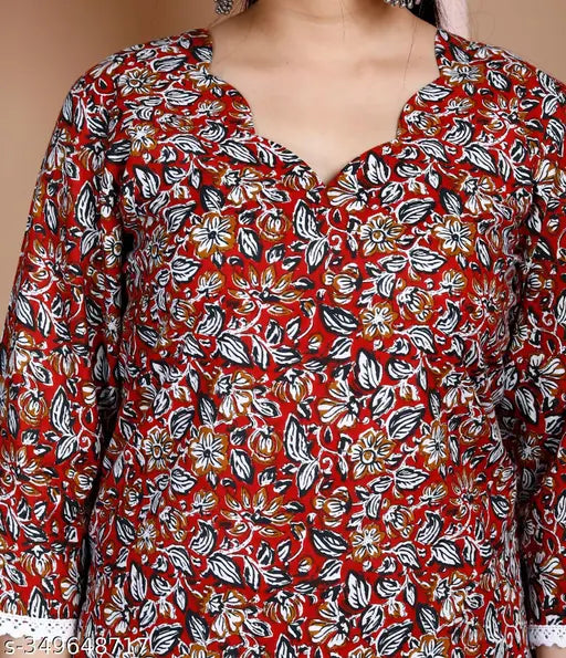 Elegant cotton kurti and dupatta set with long sleeves, V-neck