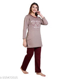 Winter ladies night suit, wool pyjamas with three-quarter sleeves, printed net pattern, various sizes available (M-5XL), made in India