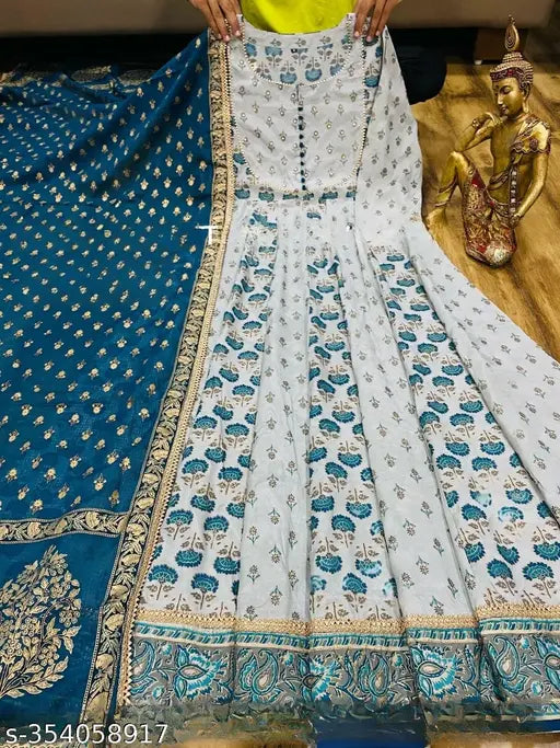 Long party dress, anarkali style, extra size