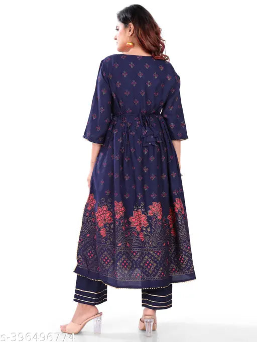 Rayon Nyra Cut Kurti and Pants with printed foil detail, three-quarter sleeves, side pockets, V-neckline, and calf-length design for women, made in India