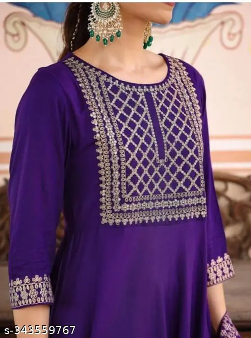Rayon Slub printed BA parpal kurti set4.4 with dupatta and bottomwear, three-quarter sleeves, Indian ethnic wear on mannequin
