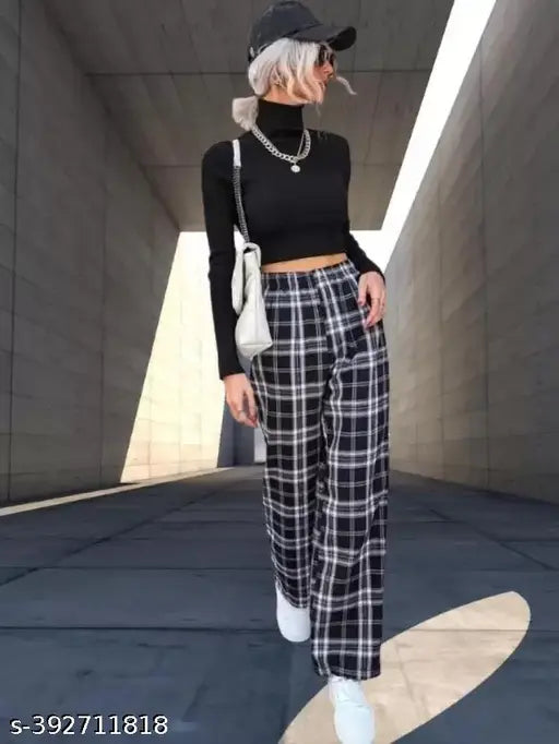 Female checkered pants combo, pack of 2, black and pink