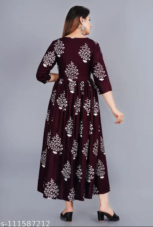 Rayon Aurelisa women's anarakali kurta with printed combo, three-quarter sleeves, S-XXXL sizes available