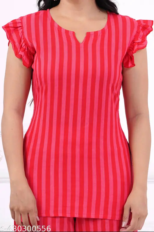 Rayon floral print nightsuit top and pyjama set, comfortable 3/4th sleeve loungewear for women