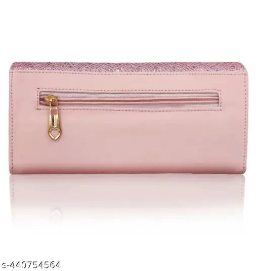 Fuchsia faux leather wallet with pink zipper, 3 card slots