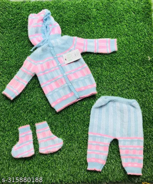 Cute woolen colorblocked boy's sweater, classic design for 0-3 months, Indian origin