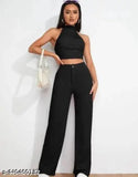 Black stretchable fabric pants, high waist, cargo pockets