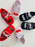 Canvas and EVA newborn baby booties for boy and girl. Soft, comfortable, and attractive design for little ones' feet protection