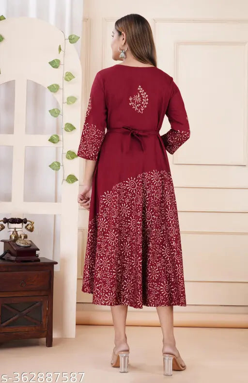 Maroon rayon kurti, Jaipur block-printed, Indian fashionable dress with three-quarter sleeves and round neckline. Handcrafted in India