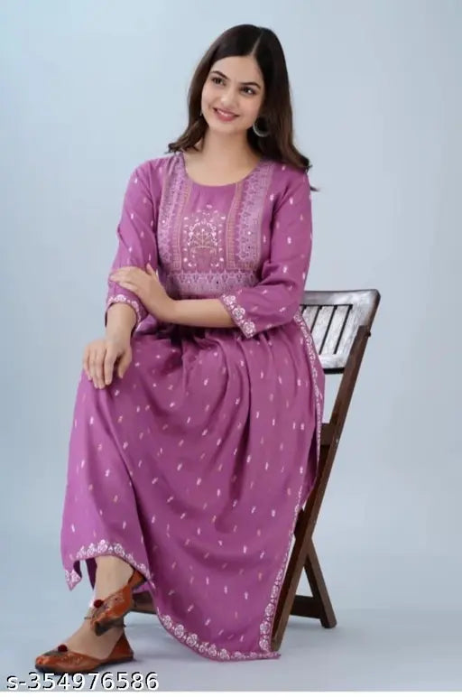 Purple, embroidered women's kurta with intricate designs