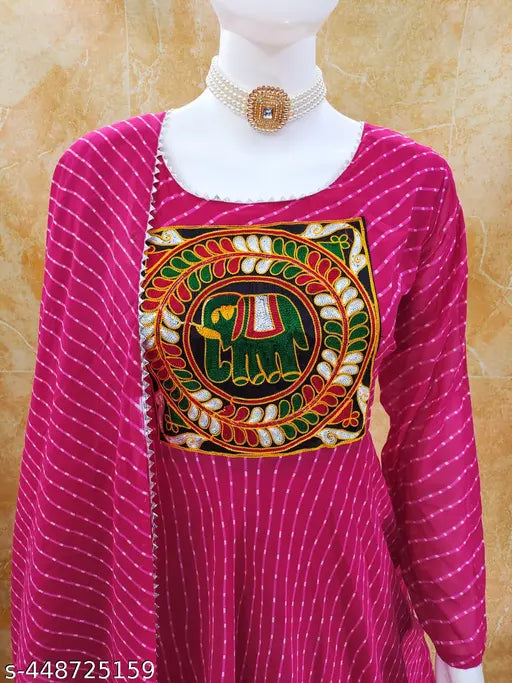 Georgette kurtis with dupatta, dyed/washed net pattern, long sleeves. Women's clothing for sizes S to XXL. Made in India