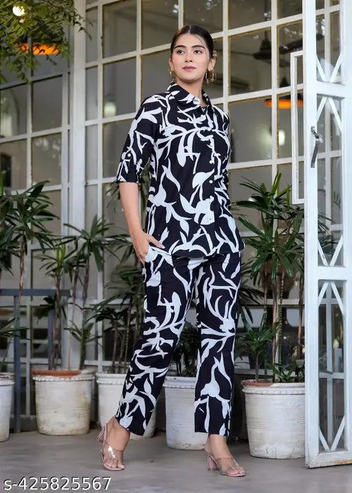 Polyester cod set for women, long sleeves, sizes S-XXL, Indian origin