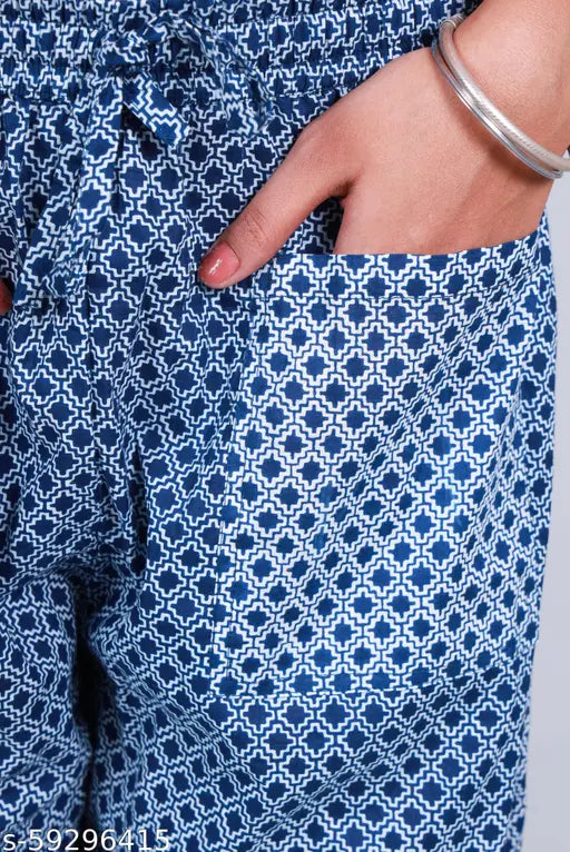 Royal blue patterned payjamas