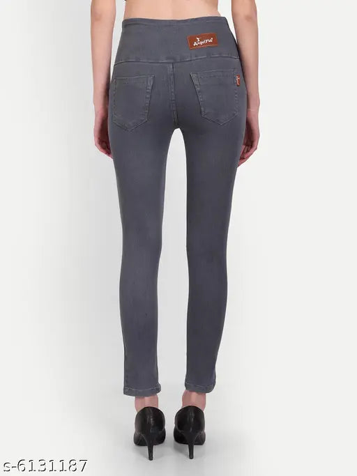 Solid grey denim jeggings with stretchable high waist and skinny fit, women's fashion accessory on mannequin