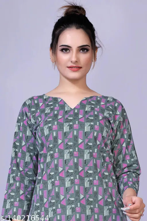 100% cotton nightsuit with printed pattern, perfect for relaxation and comfort