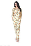 Patterned pajama set with floral pattern