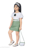 Green cotton A-line dress with a beige handbag