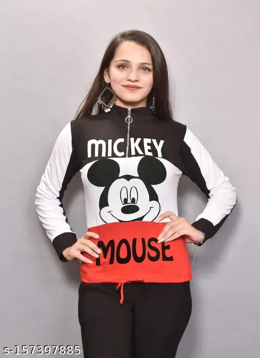 Oversized Mickey Mouse T-shirt, women's style, cotton material