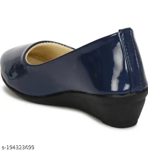 Patent leather women's/girls heel styles Bellies, ankle loop design in various sizes (IND-3 to IND-8), Indian origin footwear