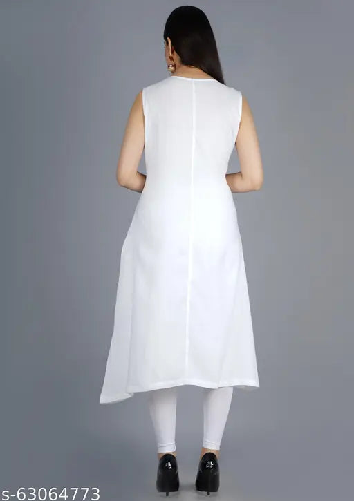 White cotton kurta with short sleeves
