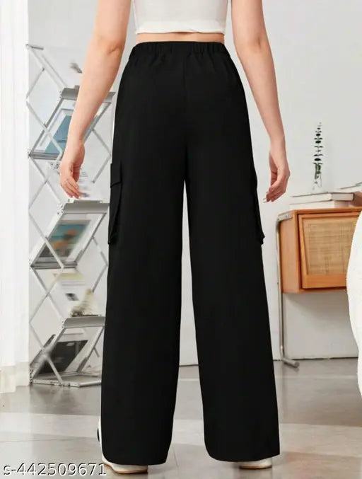 Black pocket wide-leg trousers, 4 pockets, casual style.