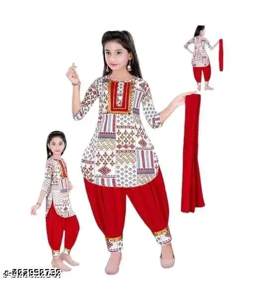 Cotton blend apples print baby girls casual wear kurta set with salwar and dupatta, three-quarter sleeves, India origin