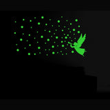Green vinyl peel-and-stick radium wall decal (53x39cm), energy-saving decor for a calm, dark bedroom