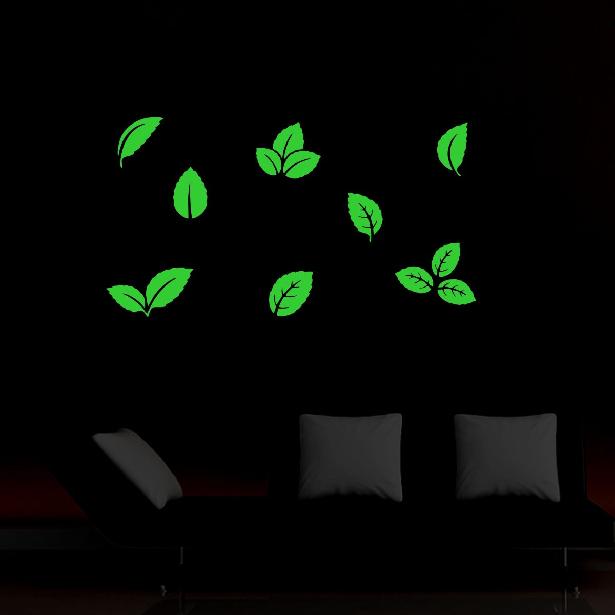 Green vinyl peel-and-stick radium wall decal, 61x33cm. Calming, light source alternative for decor
