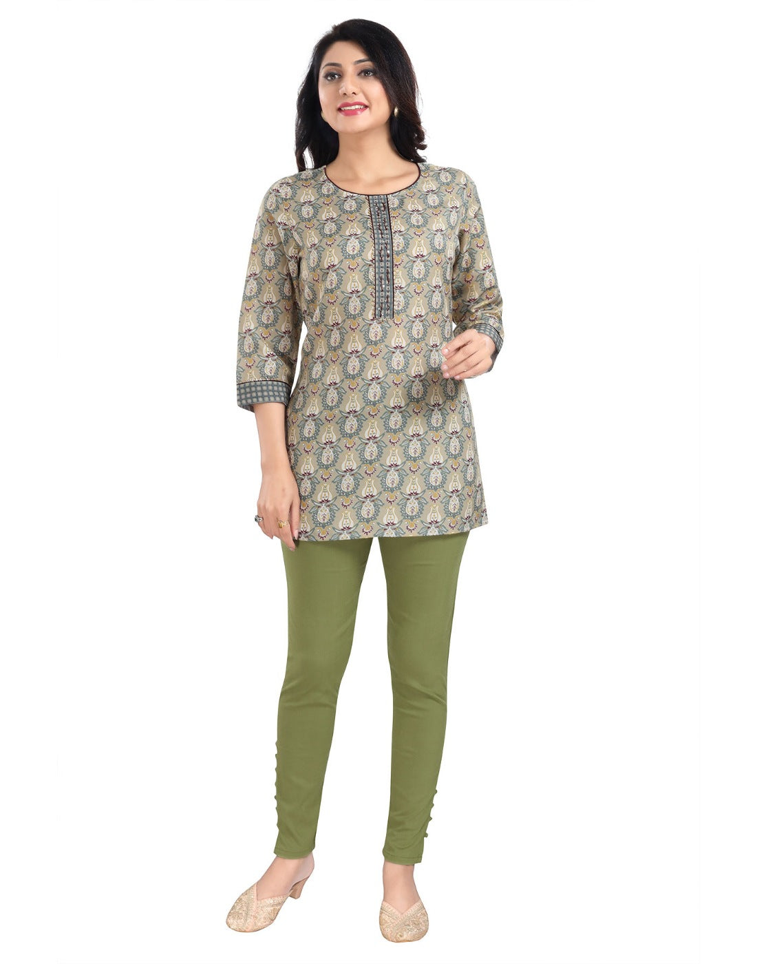 Multicolor viscose blend 3/4 sleeve tunic top for women, short length, round neck